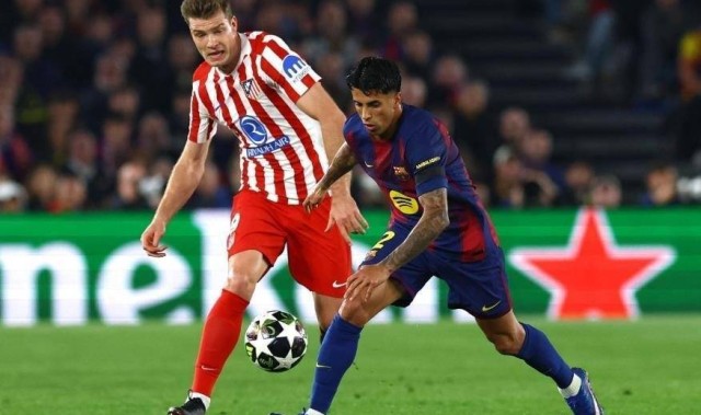 20年等一回！马竞客场2比0掀翻巴萨，历史规律暗示床单军团必晋级