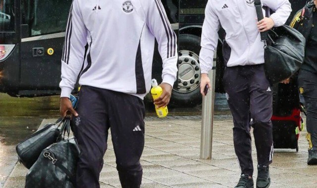 曼联客战切尔西大名单公布，约罗伤缺仅剩一中卫！卡里克临时防线曝光