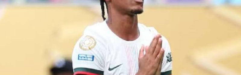 切尔西利物浦面临困境，纪律问题需解决