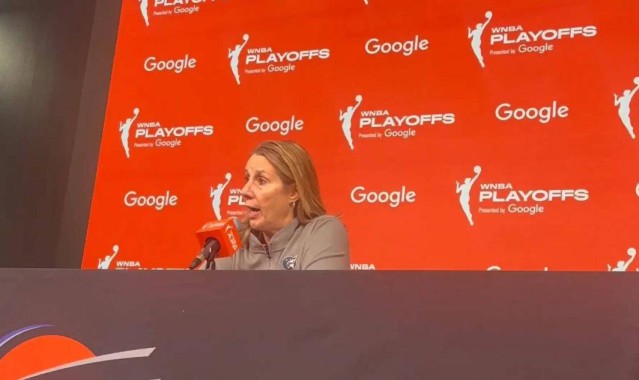 山猫主帅因批评裁判被罚1.5万 WNBA史上最重个人罚款