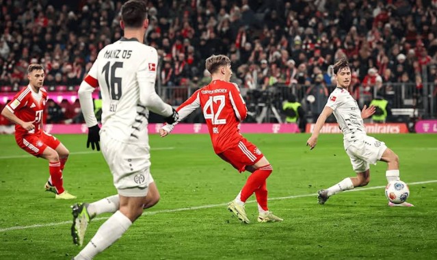 德甲爆冷夜！拜仁狂攻未果，2-2战平让冠军悬念陡增？