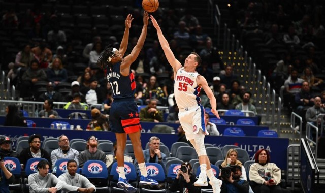 武克切维奇21分杜伦24+11 奇才不敌活塞14连败