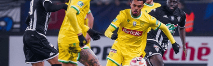 法甲焦点战：南特VS巴黎FC——攻防博弈下的胜负手与比分推演