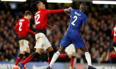 炸了！1.3亿镑砸中场！曼联6500万清冗员，重建大洗牌能否逆袭？