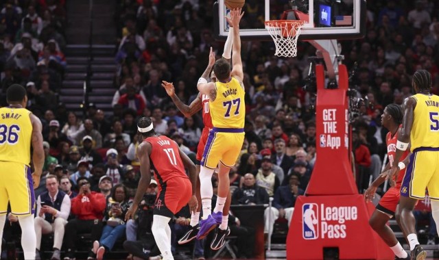 东契奇36分杜兰特18分 湖人击败火箭6连胜