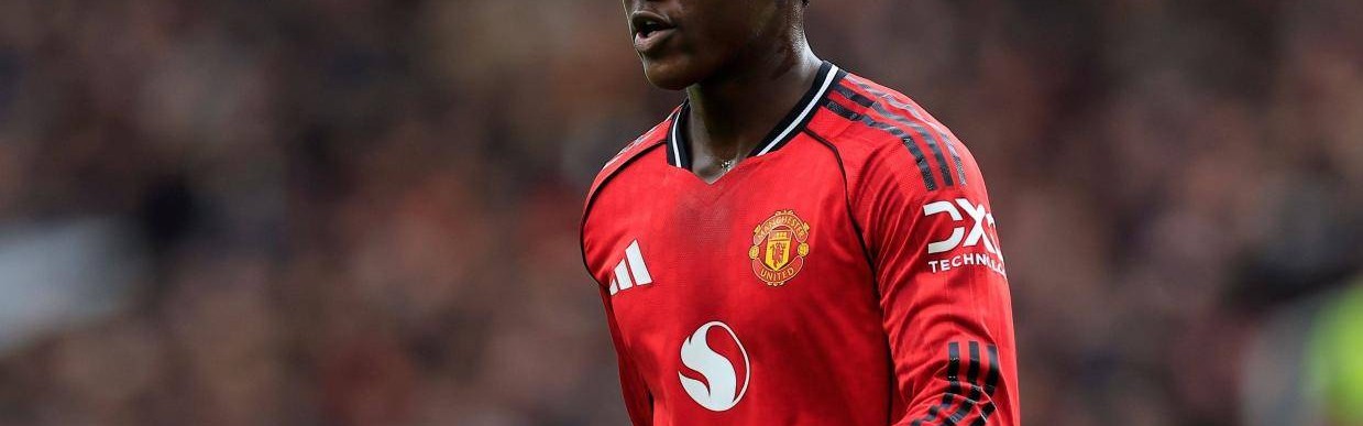 曼联夏窗中场大换新！续约梅努成优先项，三新人成卡里克主推人选