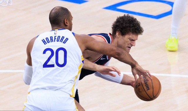 老兵不死！霍福德末节三分四连中 追梦拖着伤腿燃烧自我