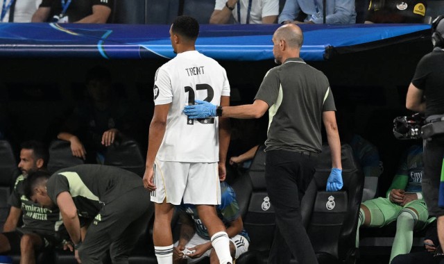 阿诺德伤缺6-8周无缘战马竞尤文巴萨 亦难重返安菲尔德