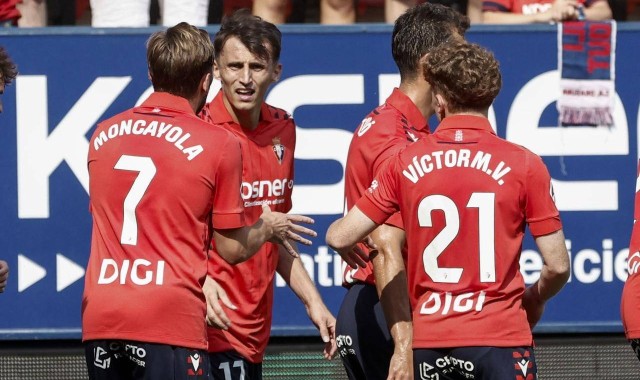 2-0，23岁西班牙新星利剑出鞘，西甲第13完胜西甲第10，拒绝2连败