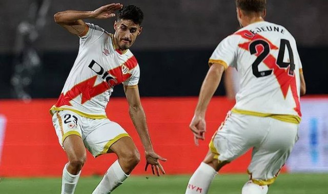 西甲焦点战：莱万特主场守反保级，巴列卡诺客场稳健争中游