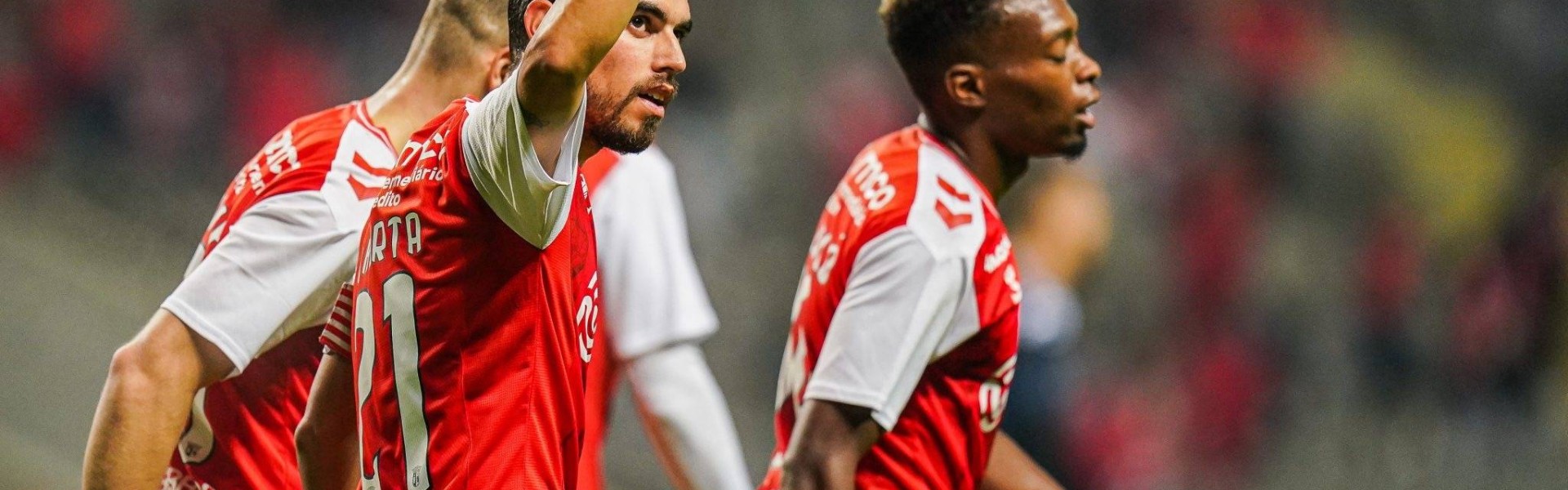 欧罗巴生死局：尼斯主场迎战布拉加，法甲困兽对决葡超利刃