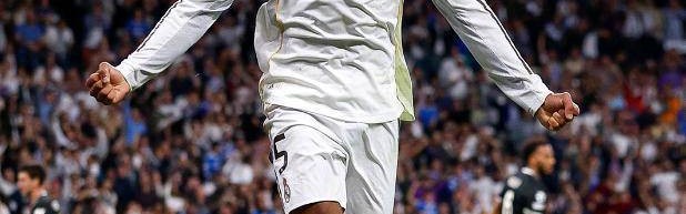 悲喜夜：切尔西送欧冠四冠王耻辱纪录，拜仁12连胜，皇马擒尤文