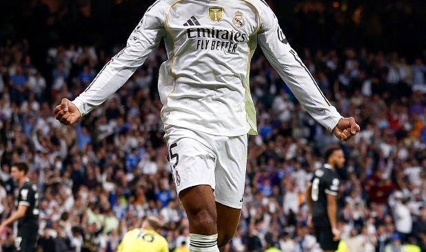 悲喜夜：切尔西送欧冠四冠王耻辱纪录，拜仁12连胜，皇马擒尤文