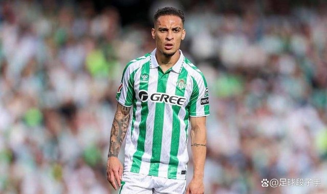 曼联因安东尼合同条款可能获意外之财贝蒂斯欧冠或夺冠触发支付