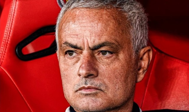 穆里尼奥时隔25年重返本菲卡，19天找到新工作，这次还拿违约金吗