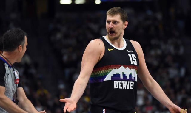 布劳恩22分约基奇8分 掘金大胜76人