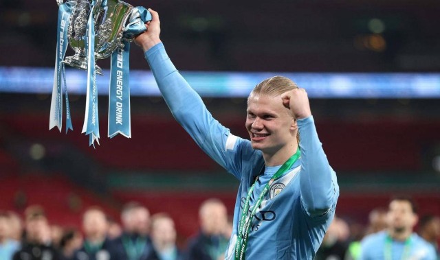 曼城荣膺联赛杯冠军！哈兰德决赛表现耐人寻味，九场决赛无进球无助攻