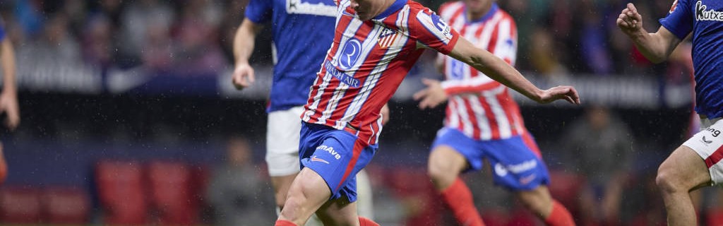 西甲裁判委员会新规引发国际足联质疑：教练员的角色到底有多重要？