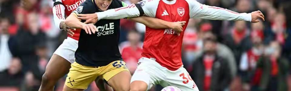 疯了！10场造9球！曼联弃将重生，意甲球星全水土不服？引援思路终改？